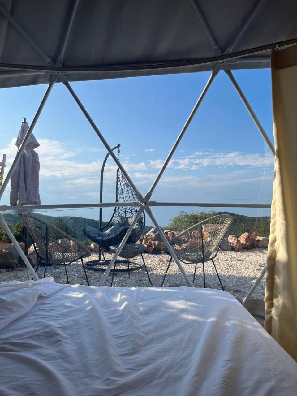 Glamping Rose Hotel Radovici Ngoại thất bức ảnh