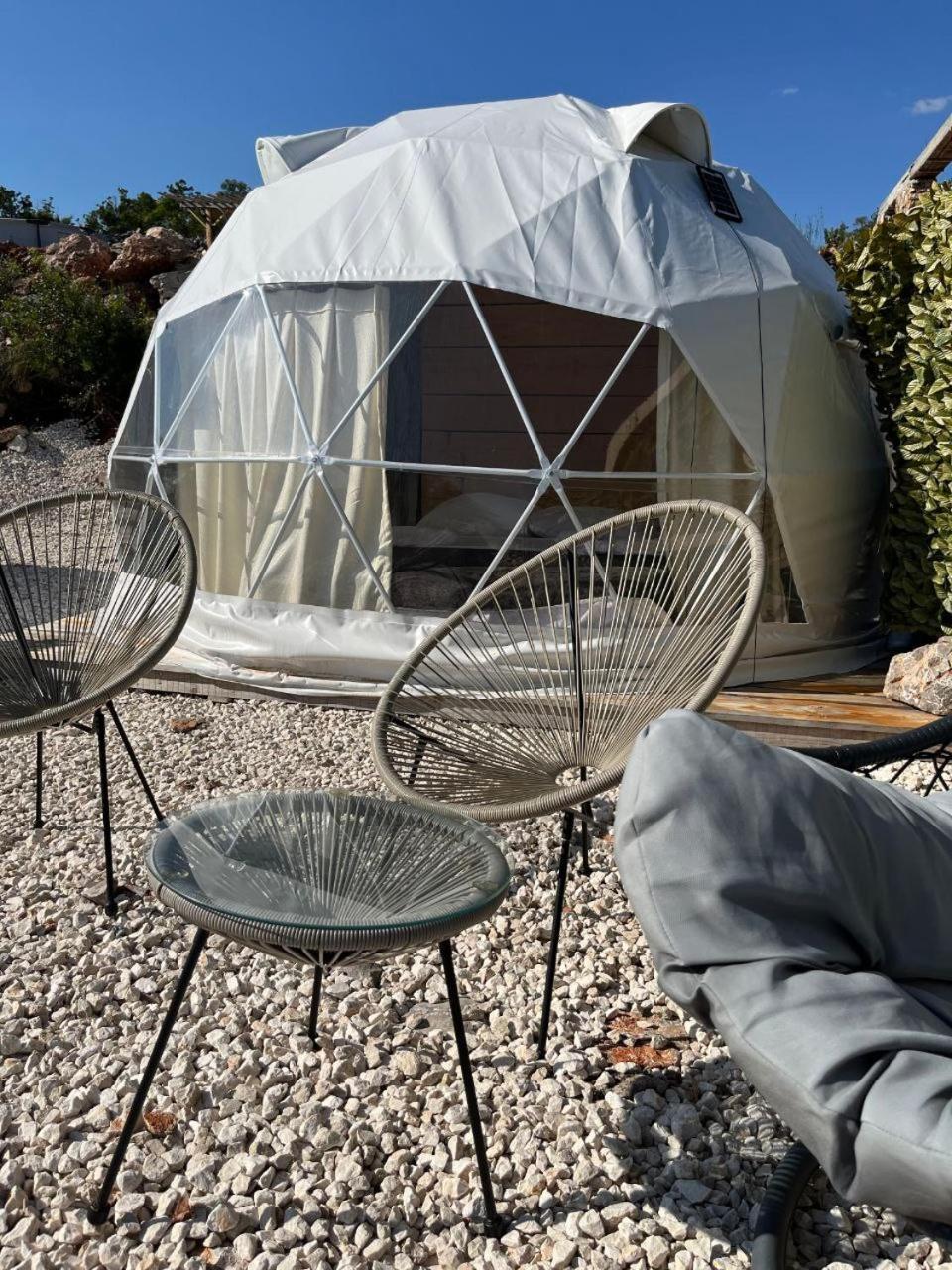 Glamping Rose Hotel Radovici Ngoại thất bức ảnh