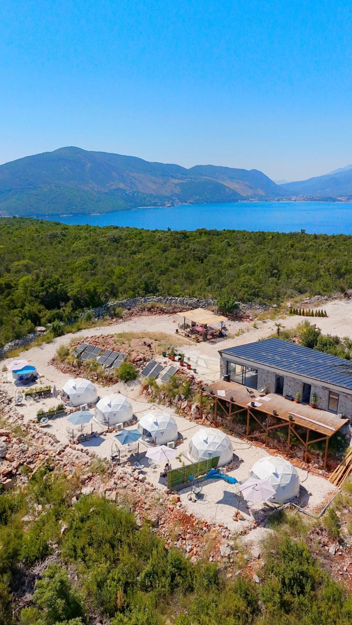 Glamping Rose Hotel Radovici Ngoại thất bức ảnh